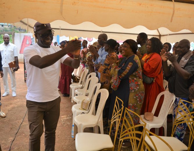 Tournée de proximité du maire Jean Marie ABOUNA